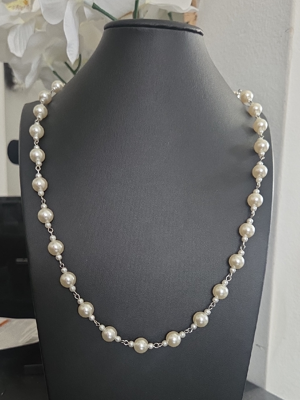 Paparazzi White Pearl Necklace NWT
